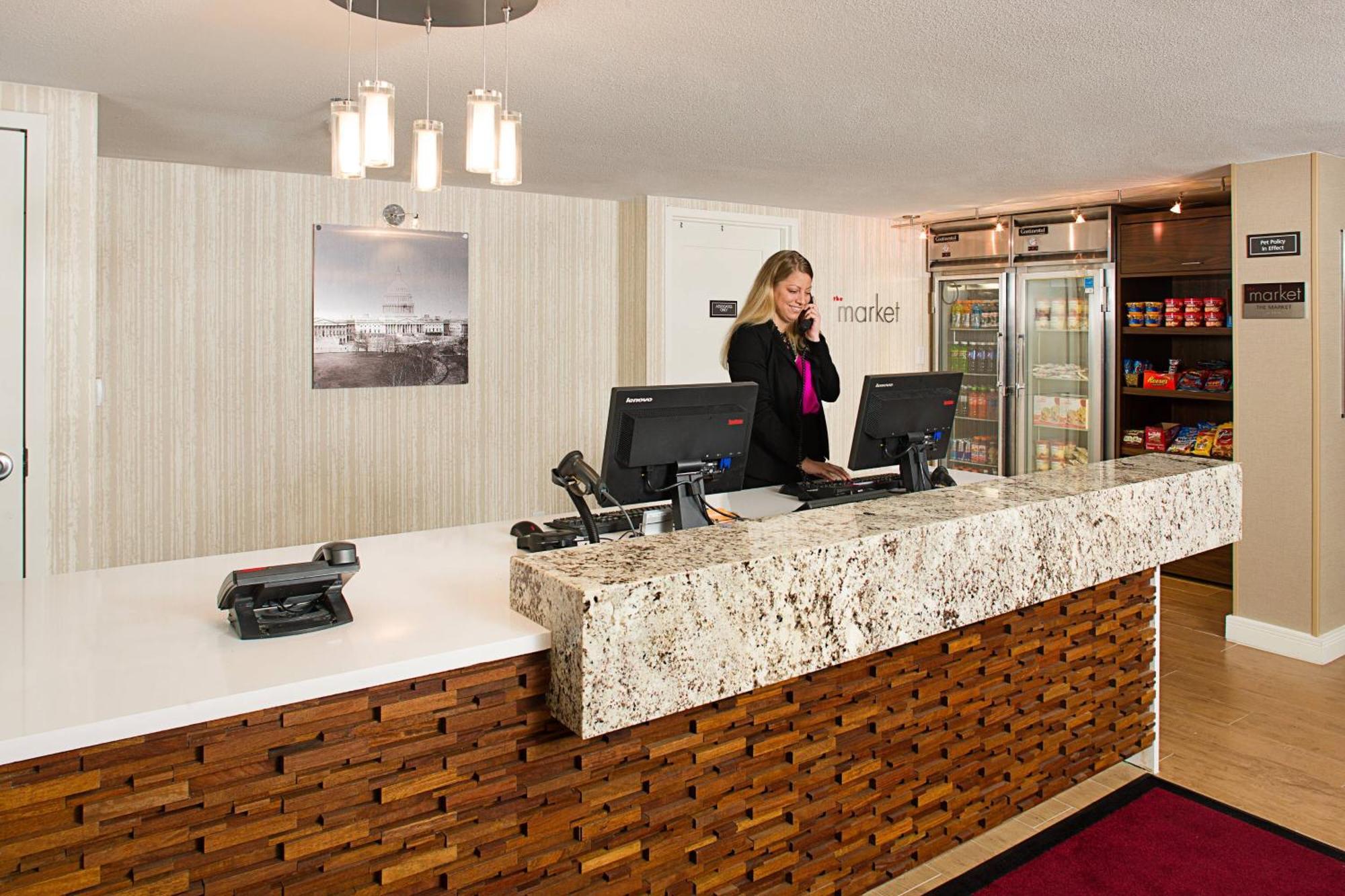 Residence Inn By Marriott Washington - Dc/Foggy Bottom Exteriör bild
